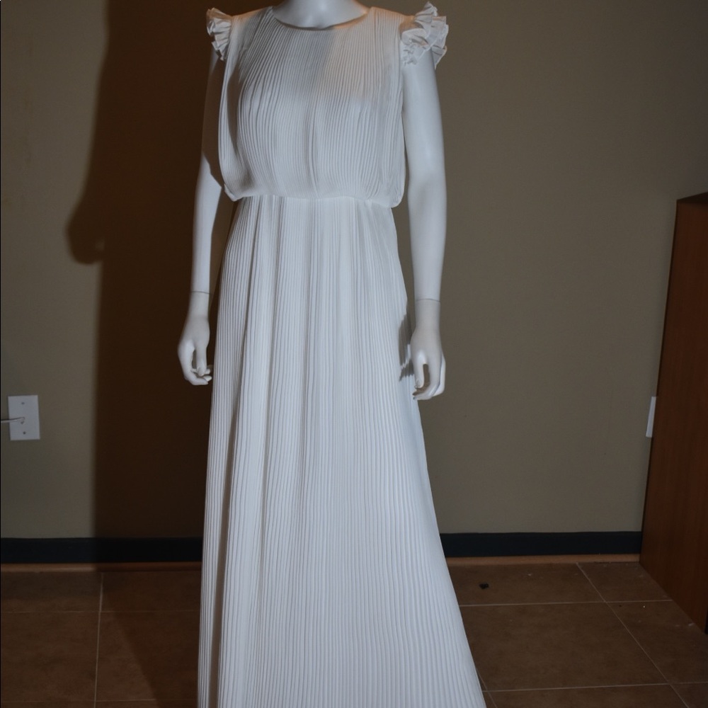NWT lotus thread plated dress